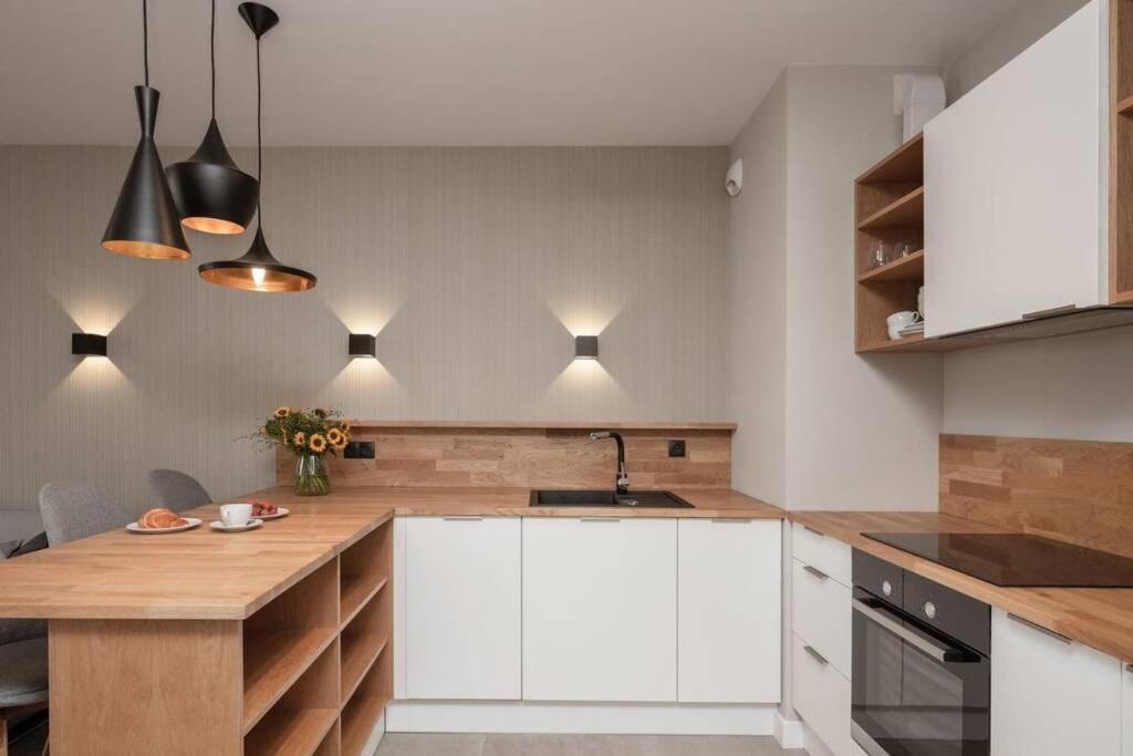 Stylish Apartment Luminis In Krakow'S Kazimierz Экстерьер фото